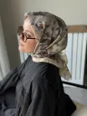 Floré Desen Soft Eşarp - Bej küçük görsel 4